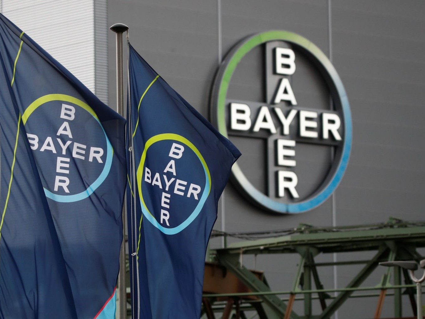 La solución será implementada en la nube multi-tenant, y Bayer podrá integrar los procesos de las empresas sub-contratadas en forma más fácil.