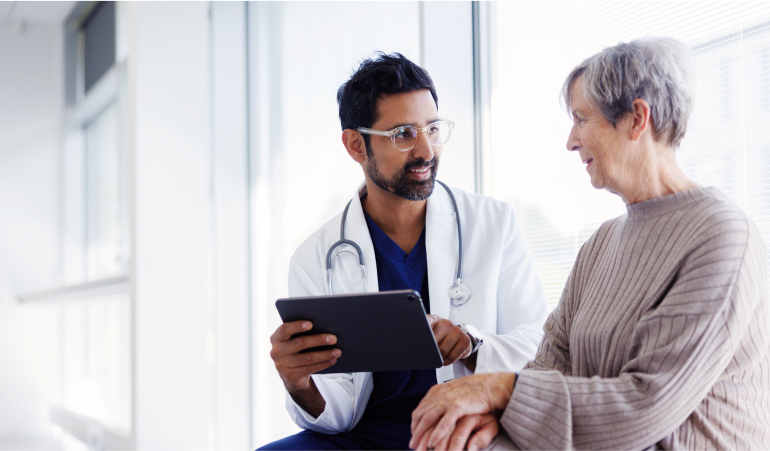 Cerner es un proveedor de sistemas de información digital utilizados en hospitales y sistemas de salud para permitirles a los profesionales de la salud ofrecer una mejor atención a los pacientes y a las comunidades.