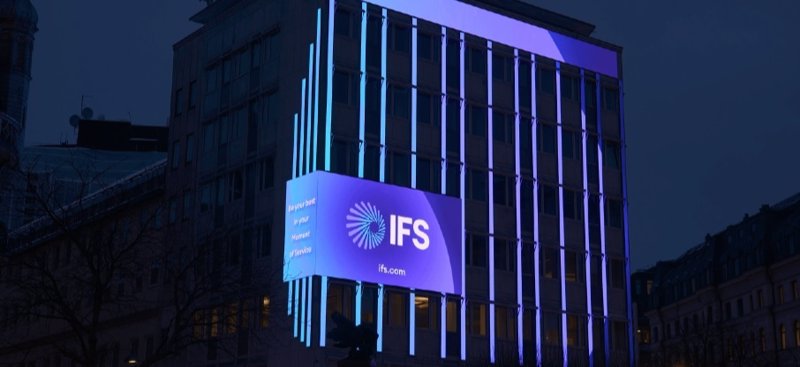 IFS cuenta con una herencia en la gestión de activos y proporciona software EAM específico de la industria de extremo a extremo para empresas con necesidades complejas y que buscan administrar la eficiencia de sus activos desde la cuna hasta la tumba.