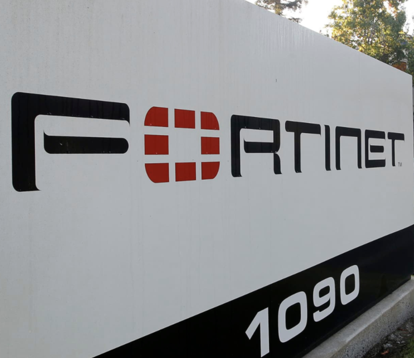 Fortinet cerró 2022 con ingresos de US$4.420 millones y 32% de crecimiento
